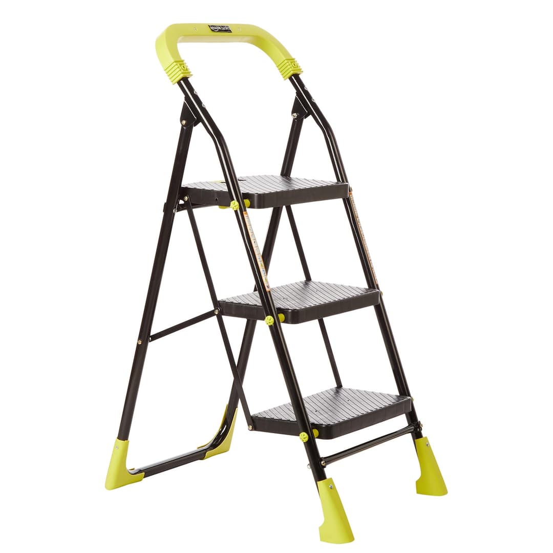 Amazon Basics Dynamo 3 Steps Foldable Steel Ladder