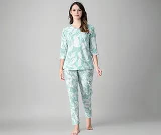 Upto 83% off on Ichaa Women Night Suit Set